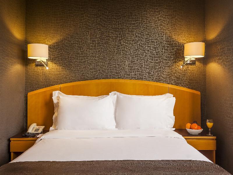 Hf Fenix Hotel 4*
